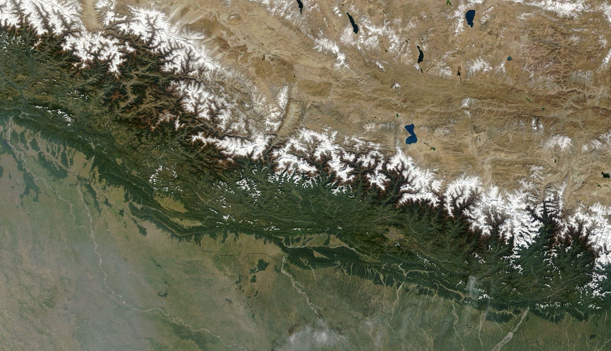 Kartta satelliitti-nepalissa elää